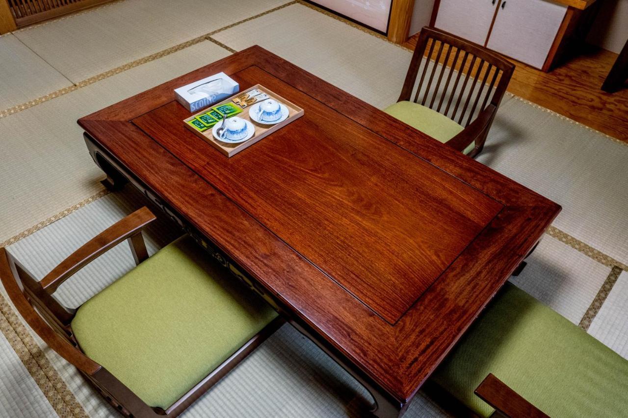 Harriway Onsen Hotel Хаконе Екстериор снимка