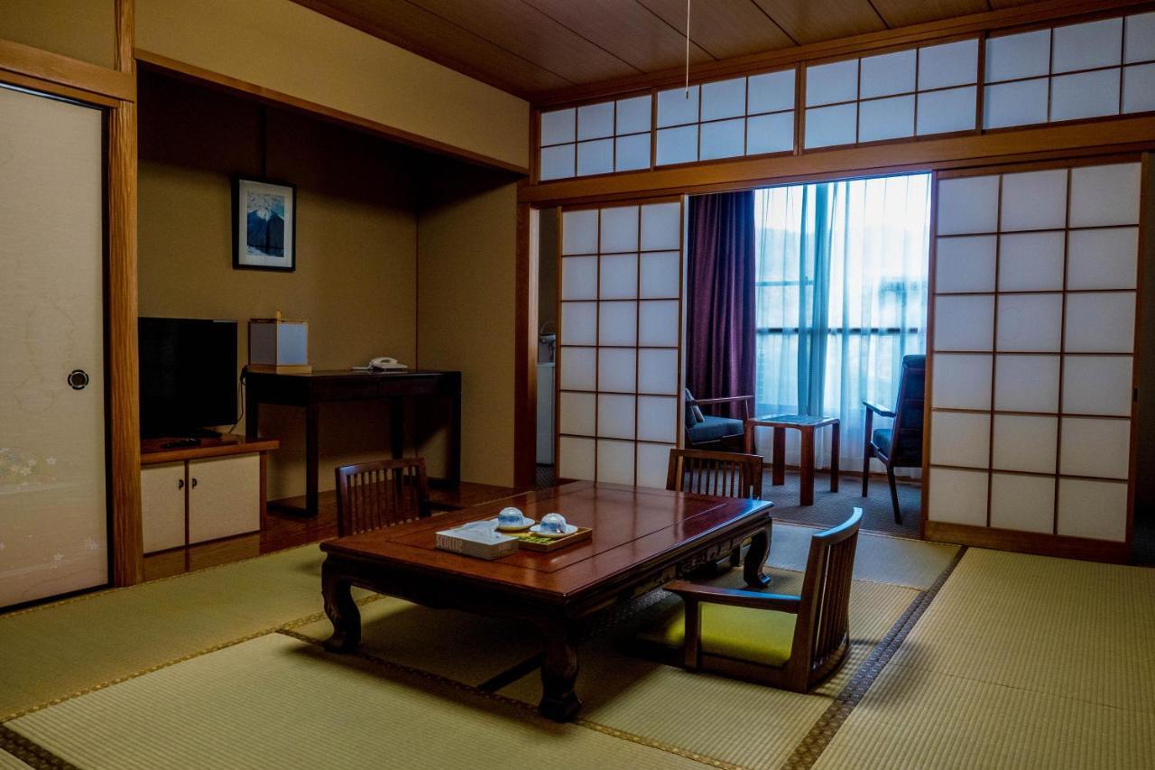Harriway Onsen Hotel Хаконе Екстериор снимка